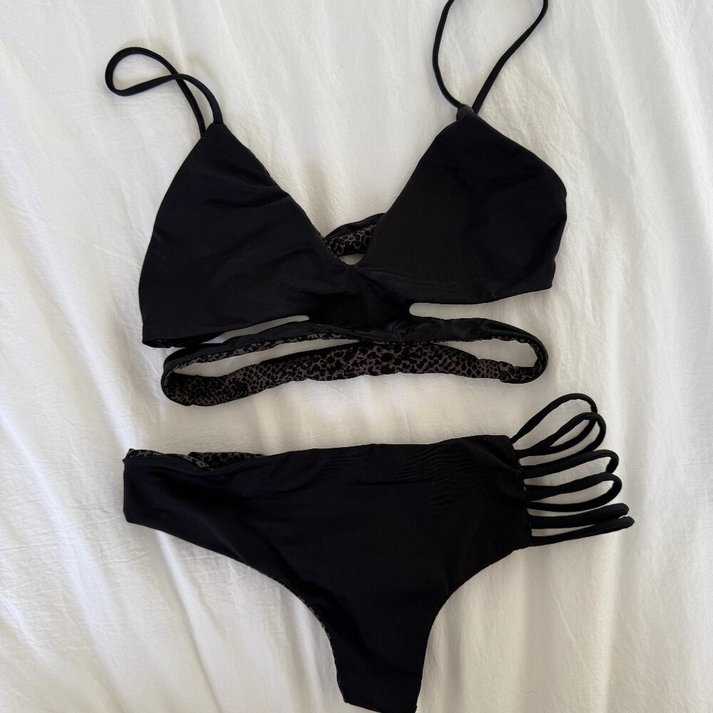 ACACIA Black & Animal Print Strappy Bikini Set Size Small